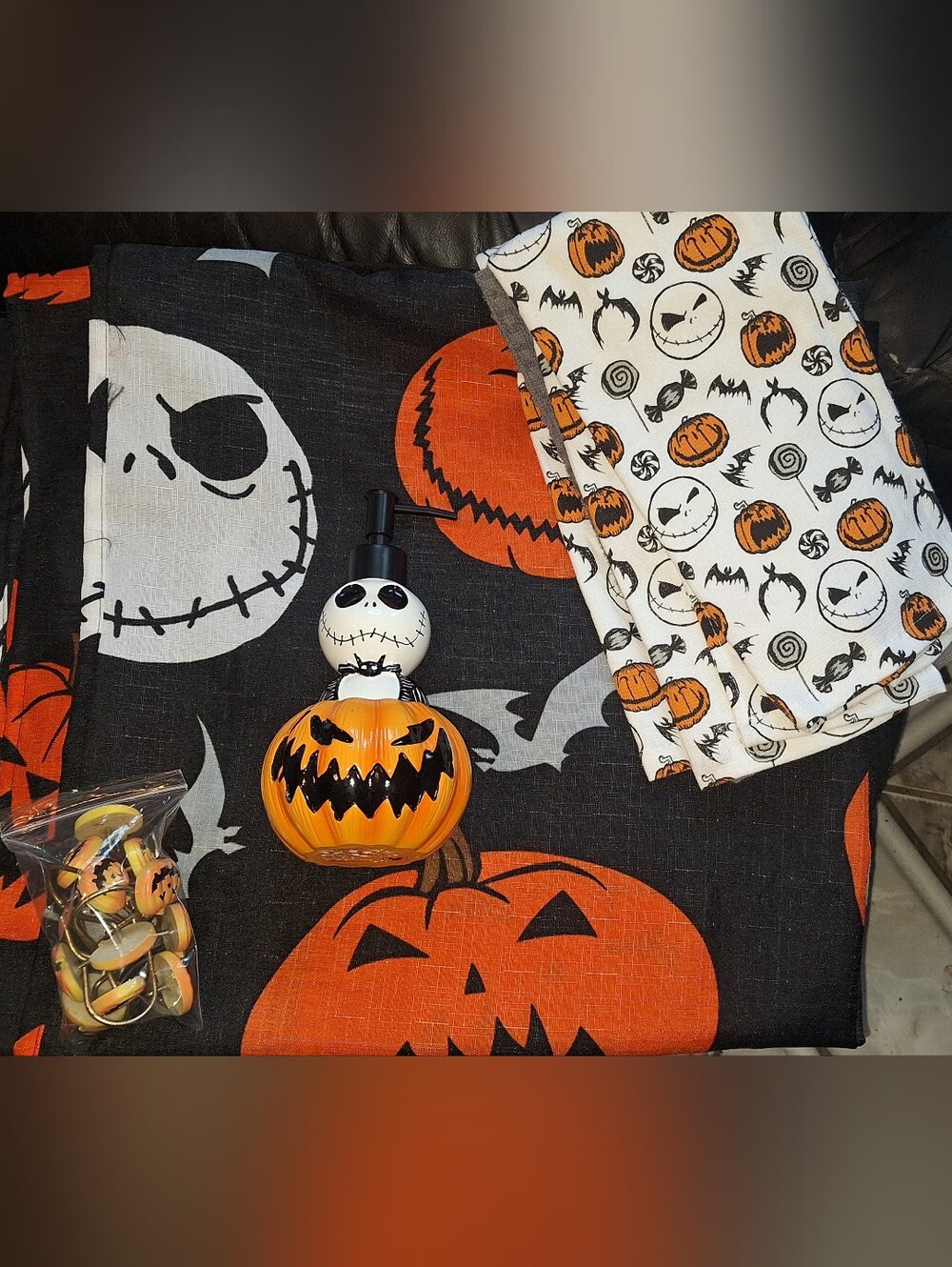 Halloween Pumpkin Jack-O'-Lantern Shower Curtain & Towels,jack Soap dispensal